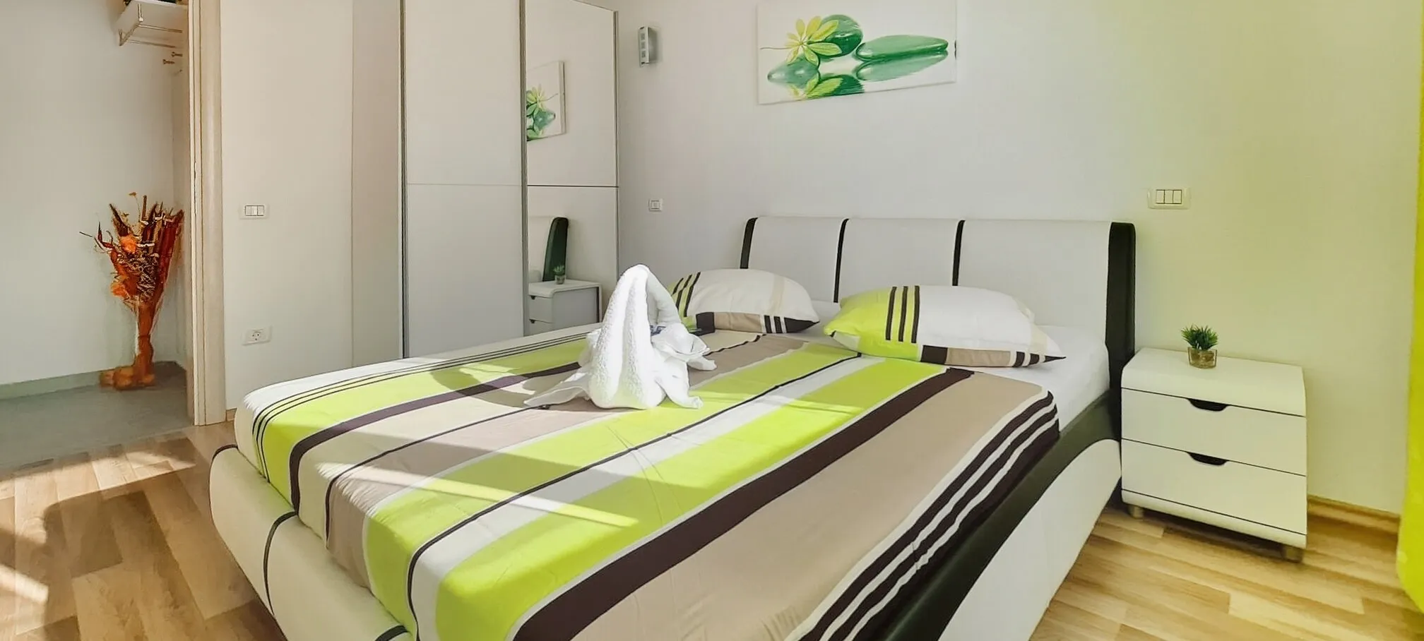 Schlafzimmer 2
