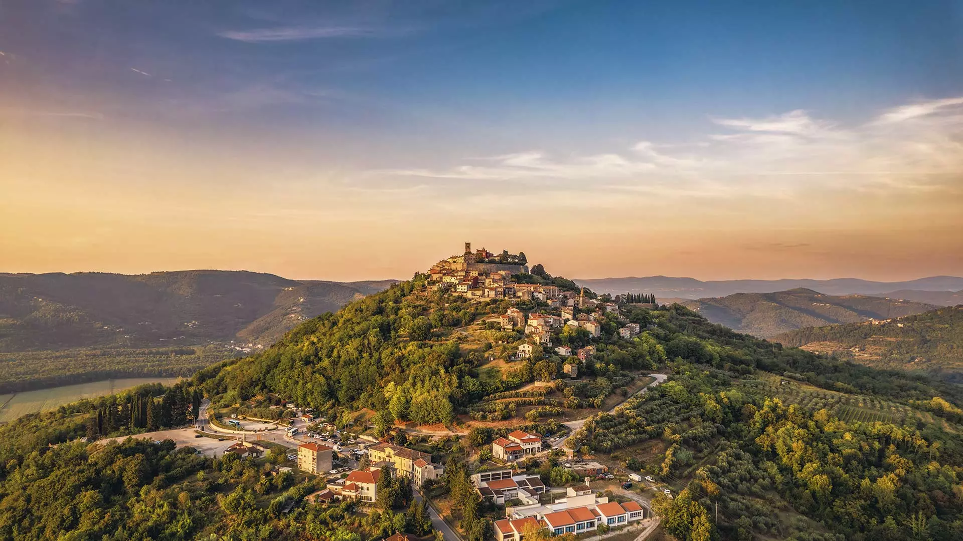 Motovun auf dem Hügel